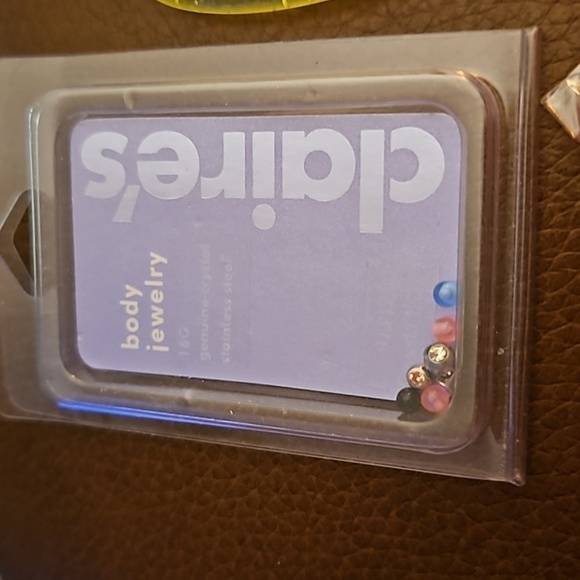 3/$20 Assorted Girl's Jewelry & Accessories - Picture 10 of 10